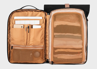 Nomad Backpack in Dark Green